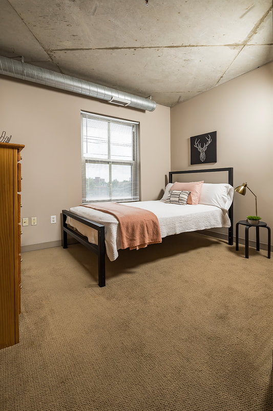 1301 University | U of MN Apartments | Dinkytown Minneapolis | 4-Bedroom